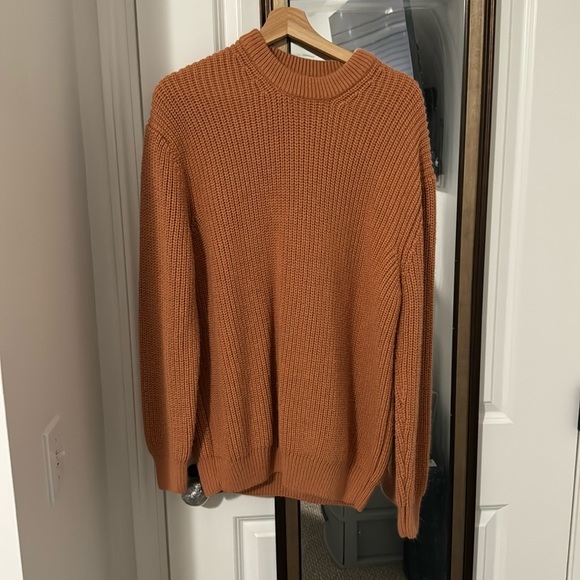 NWOT ZARA SWEATER - Picture 1 of 5